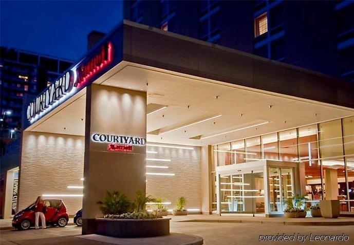Courtyard By Marriott Bethesda Chevy Chase Hotel Екстериор снимка