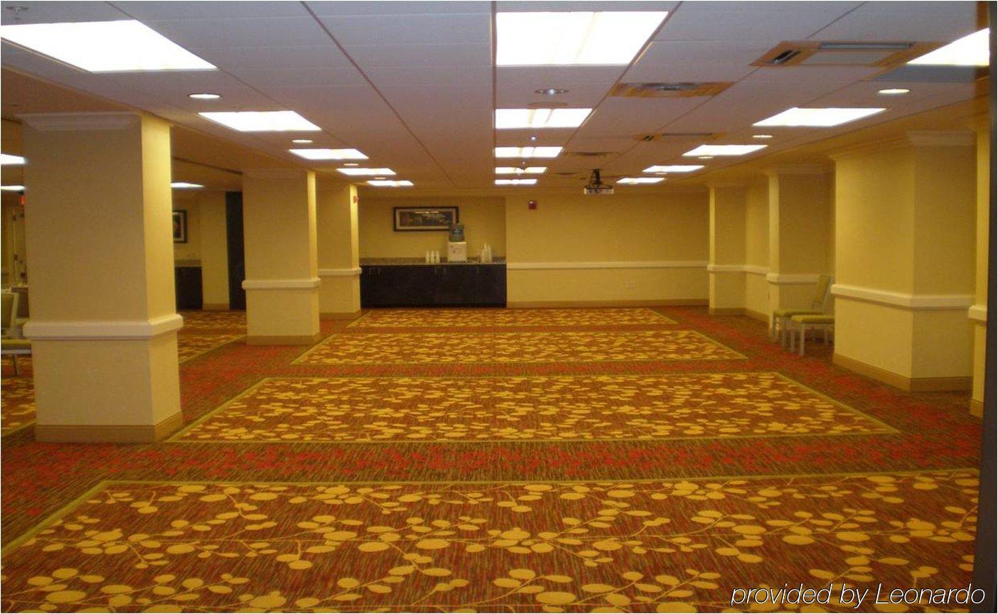 Courtyard By Marriott Bethesda Chevy Chase Hotel Екстериор снимка
