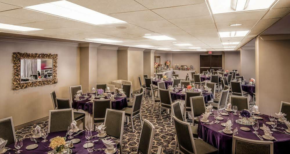Courtyard By Marriott Bethesda Chevy Chase Hotel Екстериор снимка